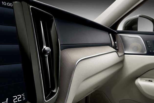 2021 Volvo XC60 Luxury Interior