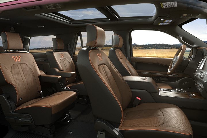 2022 Ford Expedition Interior WIth Captain Seat