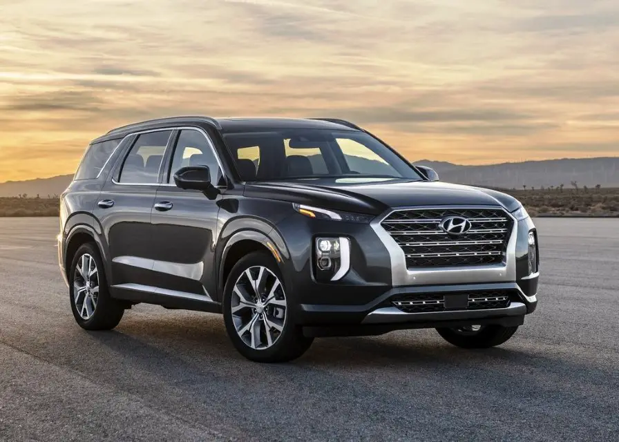 Hyundai Palisade Full-Size SUV Pictures