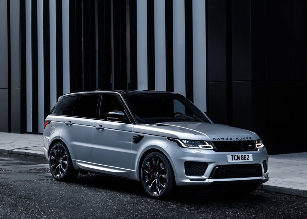 Land Rover Range Rover Sport is One of The Best Cars for 40 Year-Old Single