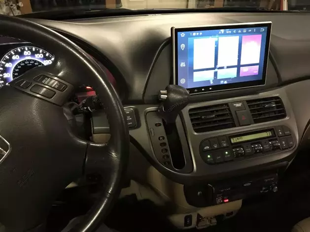 Honda Odyssey with New 10 inch Android Radio Had Unit