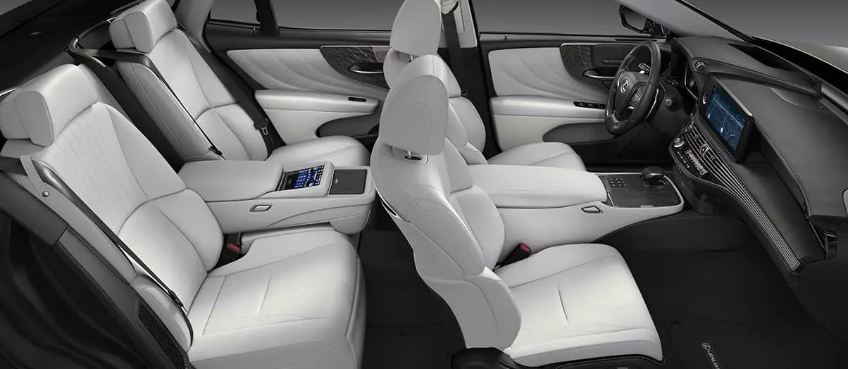 Lexus LS White Interior