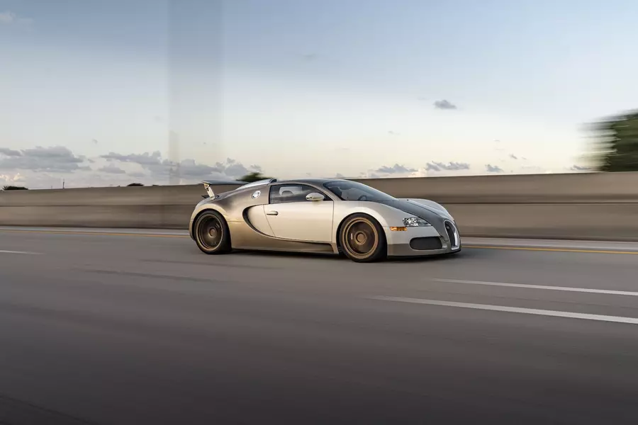Beige Bugatti Veyron With Bronze Rims Color