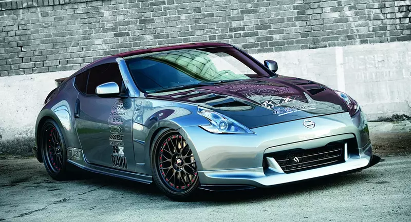 Nissan 370Z With XXR 527 Wheels