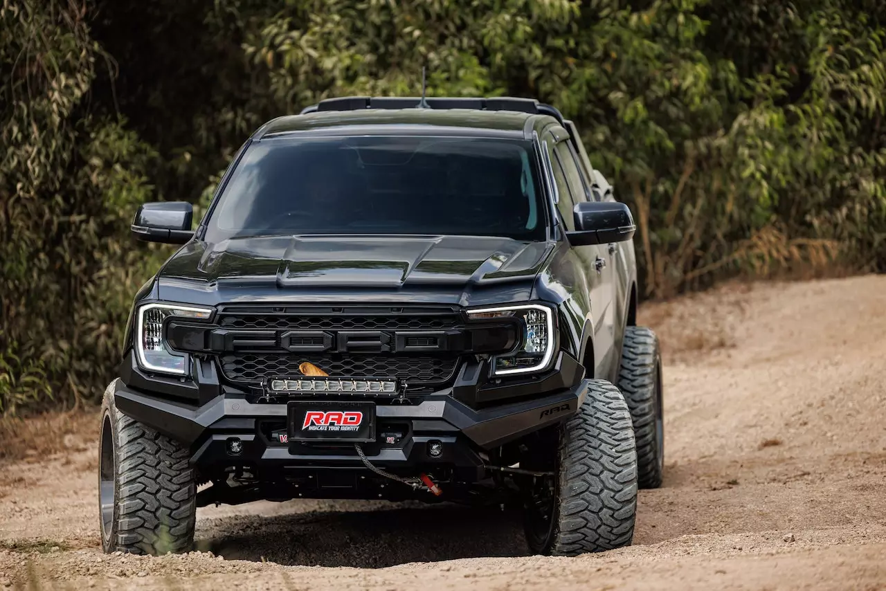 Black Ford F150 Raptor Off-road