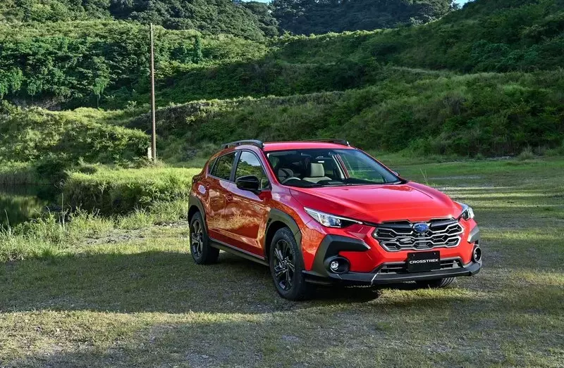 New Subru Crosstrek Compact AWD Crossover